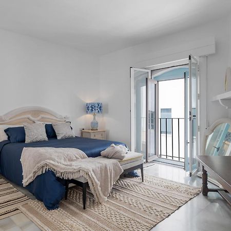 Luxurious Frontline Penthouse In Puerto Banus Apartment มาร์เบยา ภายนอก รูปภาพ