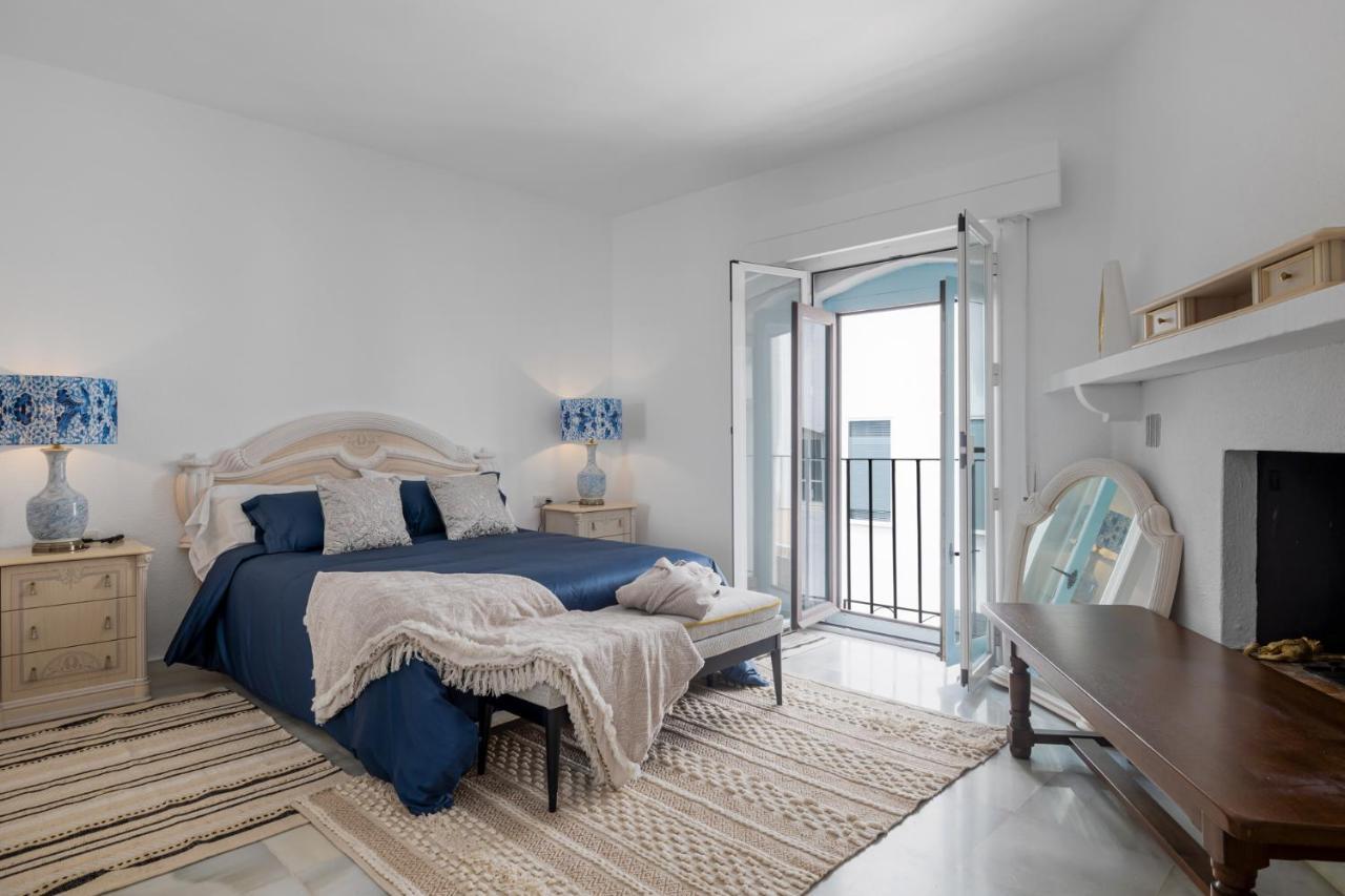 Luxurious Frontline Penthouse In Puerto Banus Apartment มาร์เบยา ภายนอก รูปภาพ